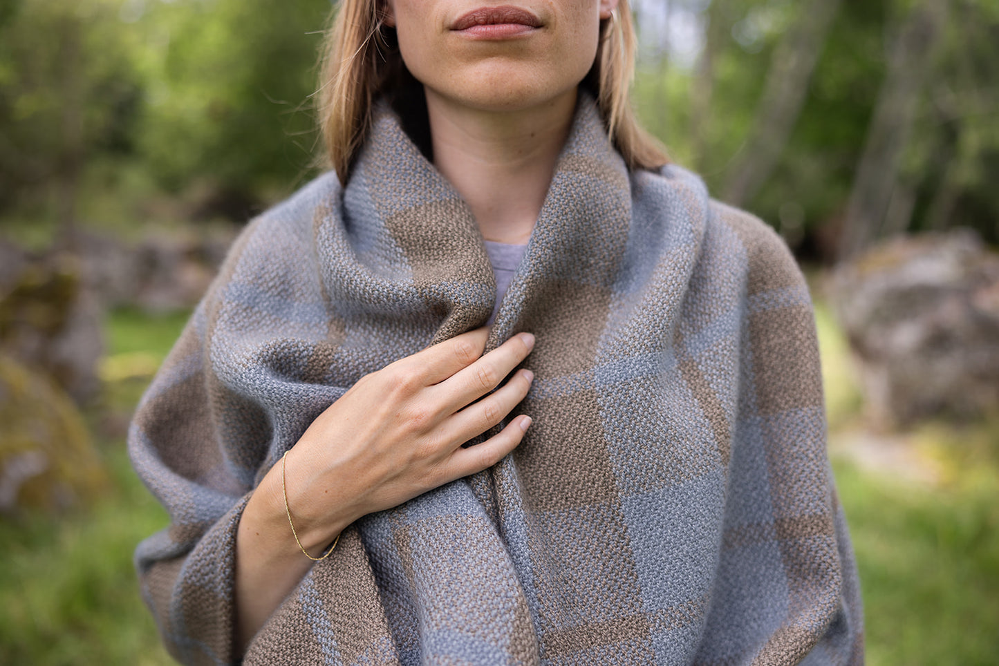 SALLY BLUE AND BROWN