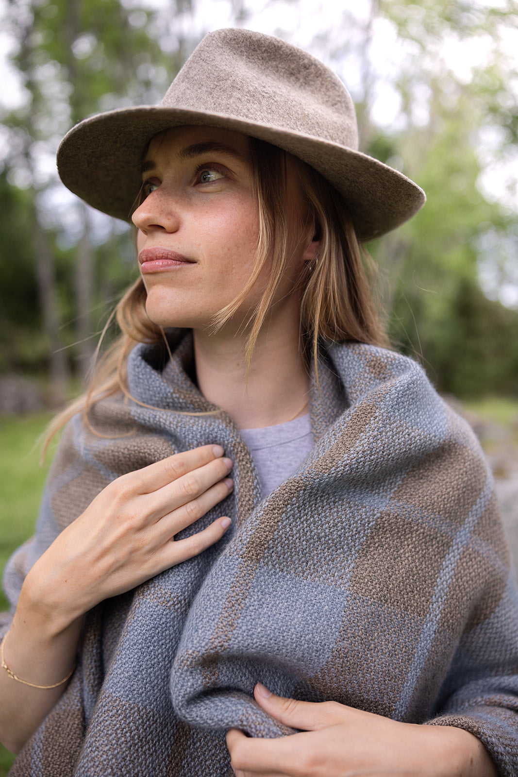 SALLY BLUE AND BROWN